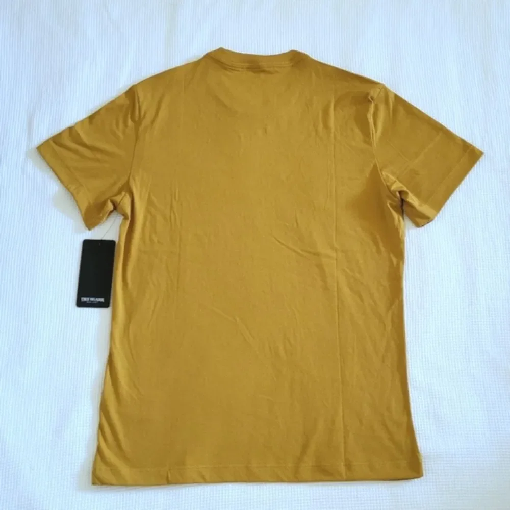 True Religion🙏 Graphic Logo Tee👕 - NWT